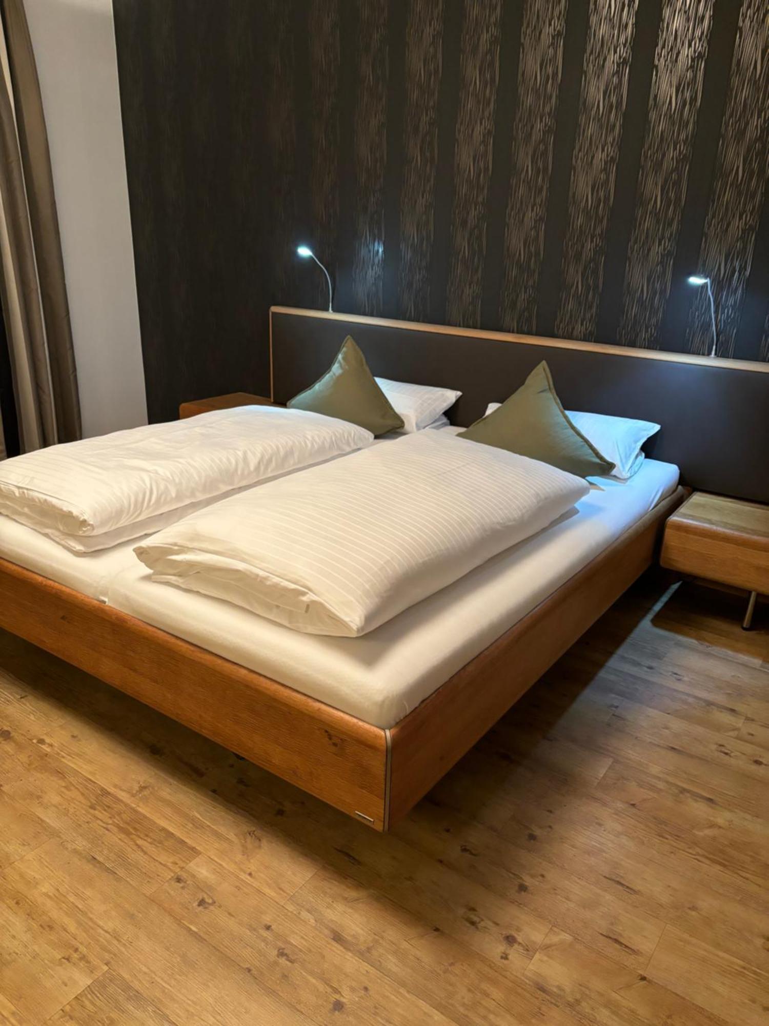 Feelfalt Cafe & Hotel 바드벨링겐 외부 사진